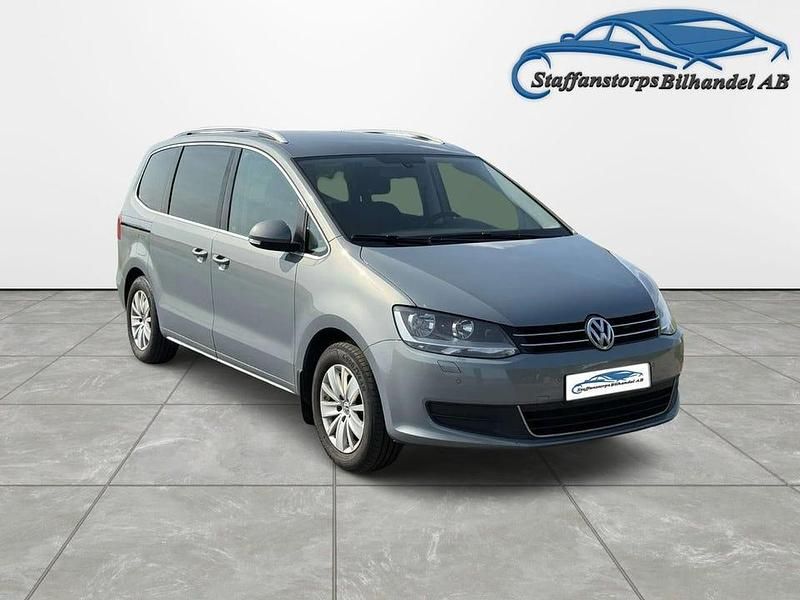 Begagnad VW Sharan 150 HK (110 kW) 2011 Grå Minibuss