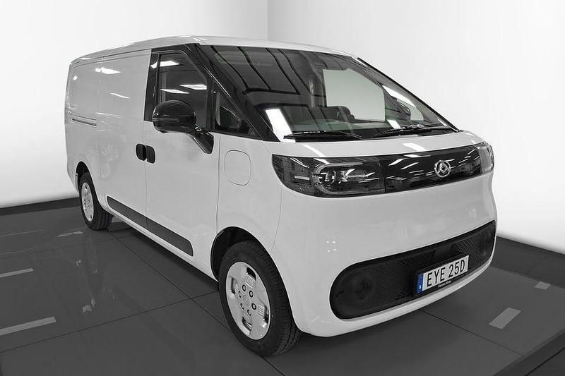 Begagnad Maxus eDeliver 5 119 kW (163 HK) 2024 Vit Van