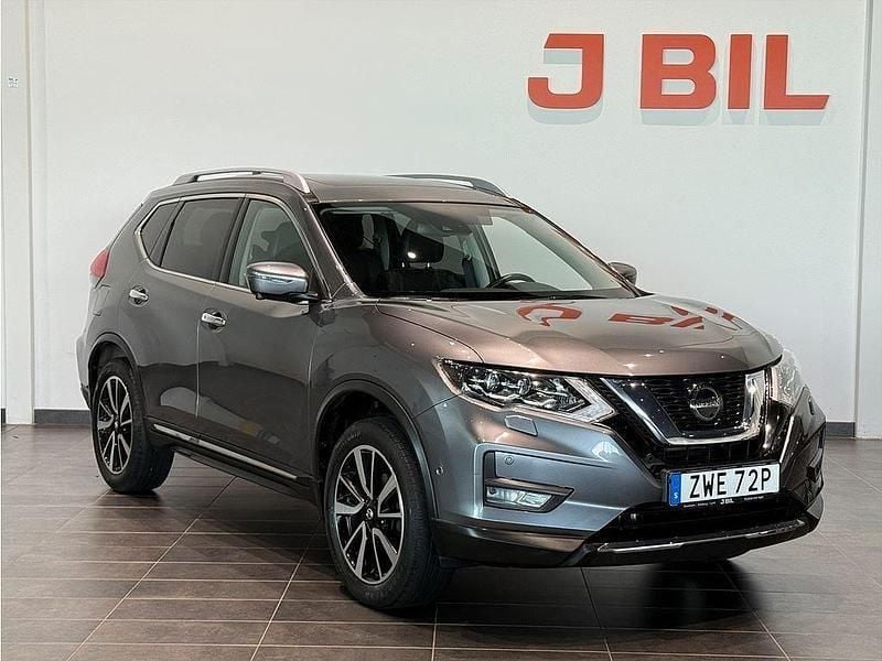 Grå Begagnad 2019 Nissan X-Trail 360º SUV | 209 900 kr (Marknadspris) - Bild 1/4