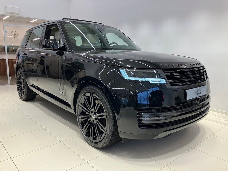 Svart Begagnad 2023 Land Rover Range Rover Autobiography SUV | 2 195 000 kr - Bild 1/4