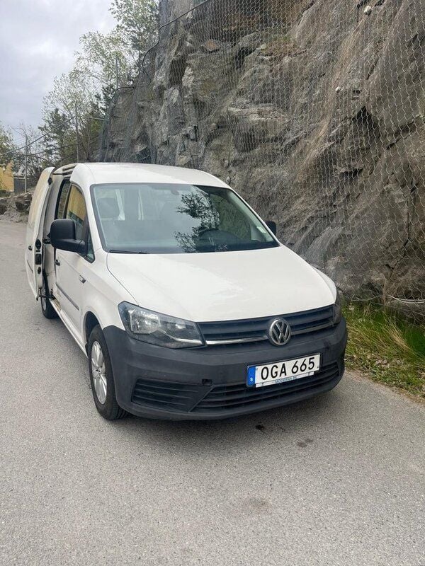 Vit Begagnad 2017 VW Caddy Minibuss | 69 000 kr (Superpris) - Bild 1/4