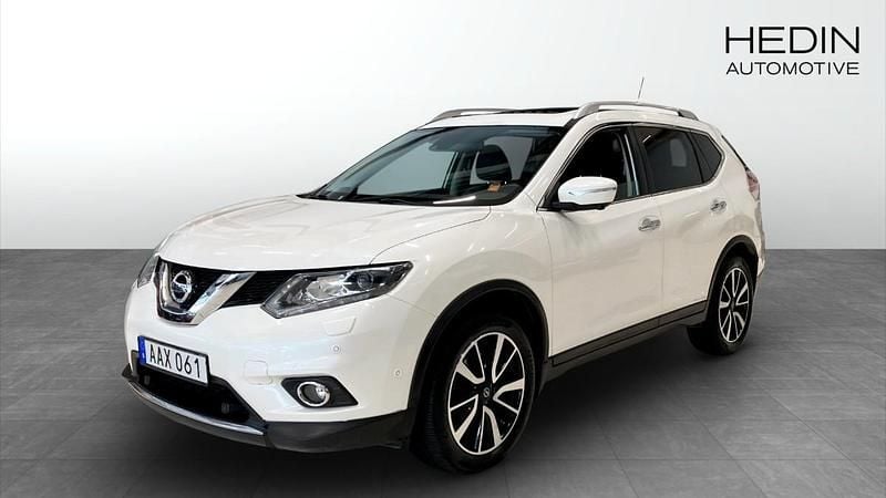 Vit (white) Begagnad 2017 Nissan X-Trail SUV | 199 800 kr (Marknadspris) - Bild 1/4