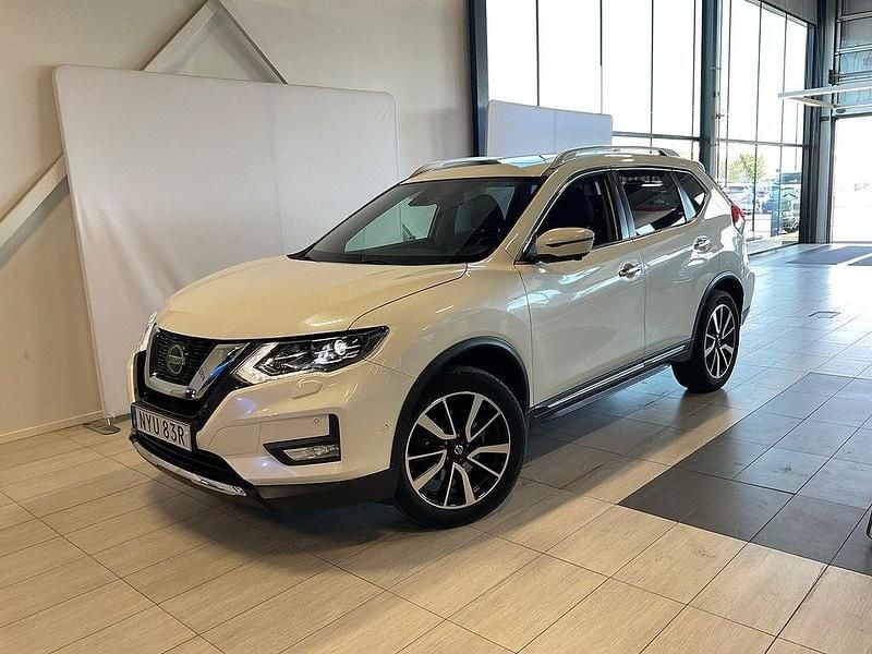 Vit Begagnad 2019 Nissan X-Trail SUV | 239 000 kr (Lite dyr) - Bild 1/4