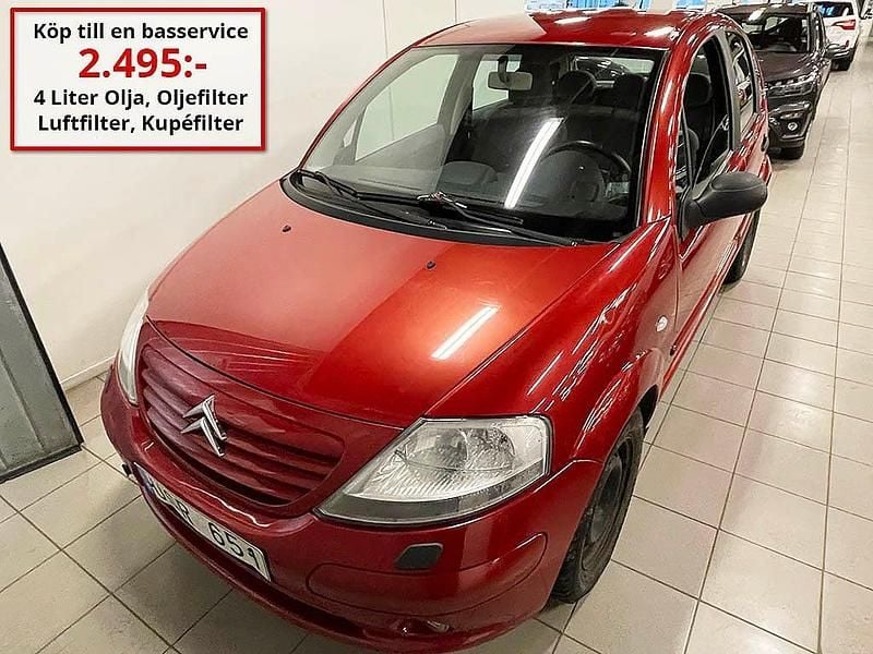 Röd Begagnad 2004 Citroën C3 Kombi | 29 000 kr - Bild 1/4