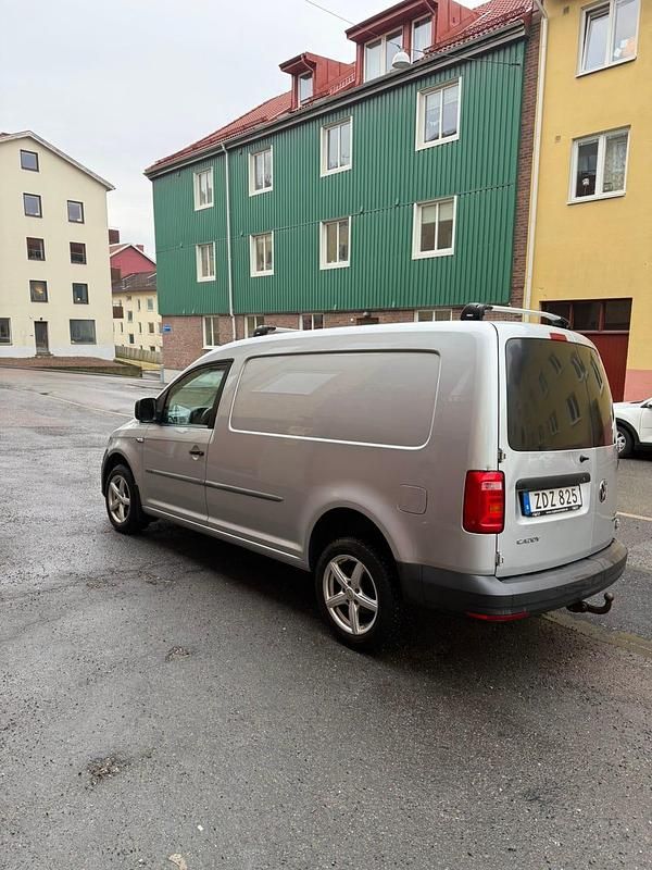 Begagnad VW Caddy Maxi 122 HK (89 kW) 2018 Minibuss