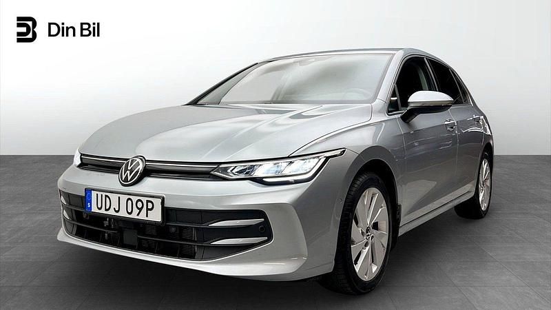 Silver Begagnad 2025 VW Golf VIII Edition Halvkombi | 309 900 kr (Marknadspris) - Bild 1/4