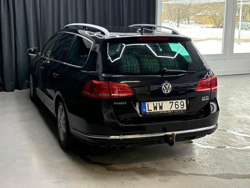 Begagnad VW Passat GT 170 HK (125 kW) 2012 Svart