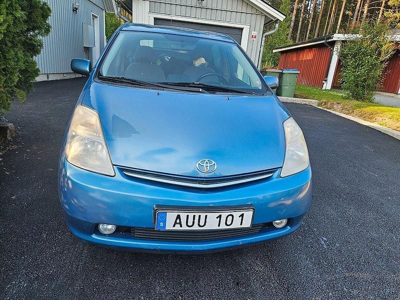Blå Begagnad 2007 Toyota Prius Halvkombi | 52 500 kr (Marknadspris) - Bild 1/4