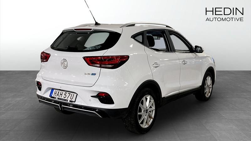 Begagnad MG ZS Comfort 114 kW (156 HK) 2022 Vit SUV