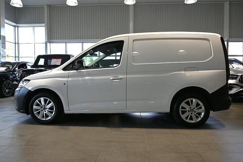 Begagnad VW Caddy 123 HK (90 kW) 2021 Vit Minibuss