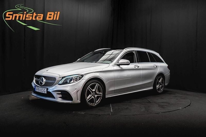 Silver Begagnad 2019 Mercedes C220 AMG Kombi | 274 900 kr (Marknadspris) - Bild 1/4