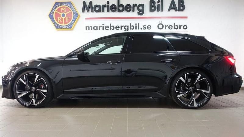 Svart Begagnad 2020 Audi RS6 Kombi | 999 900 kr (Lite dyr) - Bild 1/4