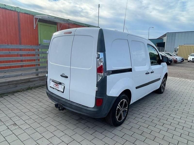 Begagnad Renault Kangoo 44 kW (60 HK) 2015 Vit Van