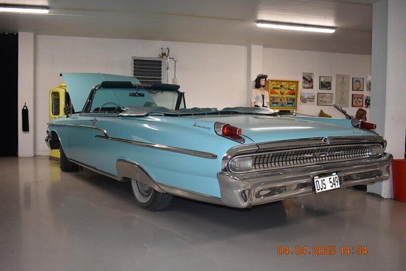 Ljusblå Begagnad 1962 Mercury Monterey Cab | 375 000 kr - Bild 1/4