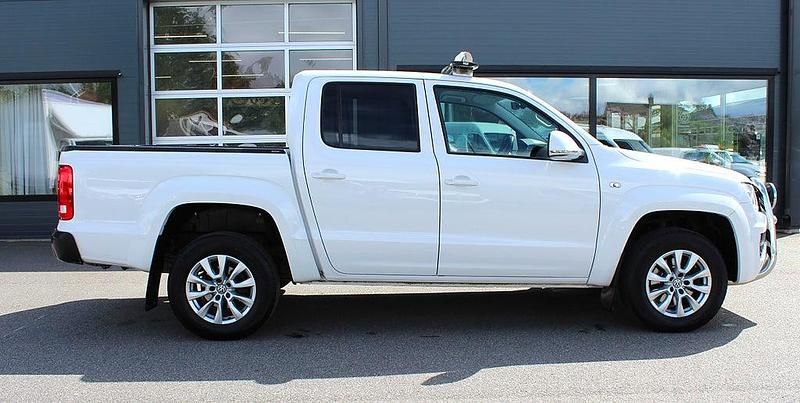Begagnad VW Amarok 2018 Vit Pickup