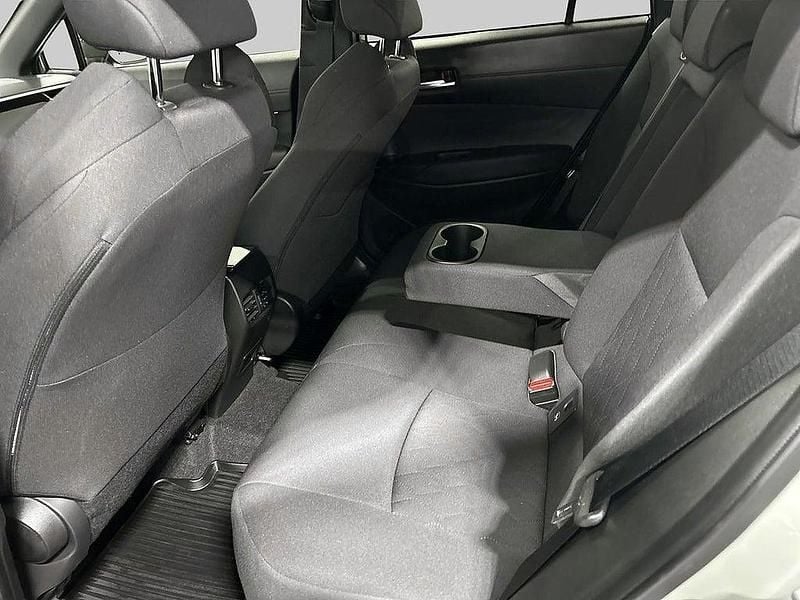 Begagnad Toyota Corolla Cross Style 141 HK (103 kW) 2025 Grön SUV