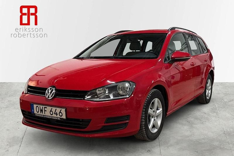 Röd Begagnad 2016 VW Golf VII Kombi | 129 900 kr (Lite dyr) - Bild 1/4
