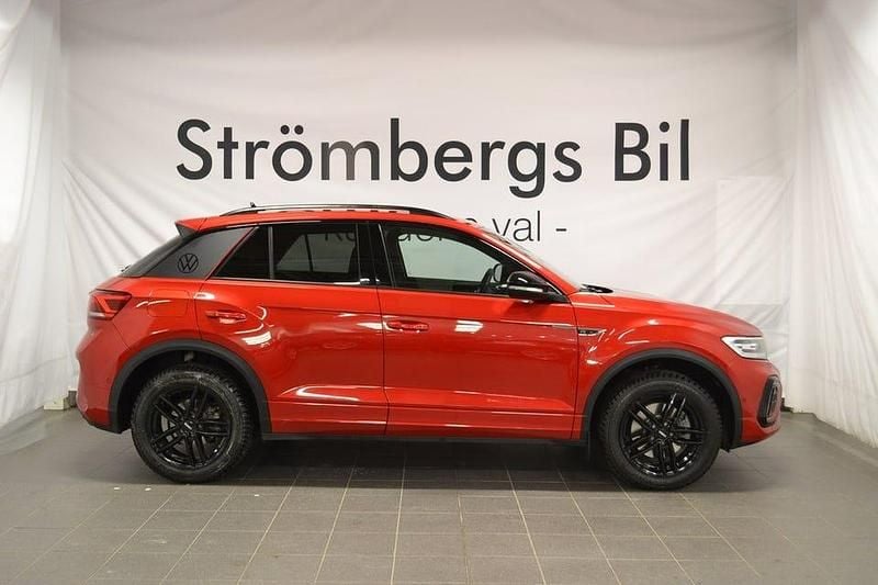 Begagnad VW T-Roc R-line 151 HK (111 kW) 2025 Röd SUV