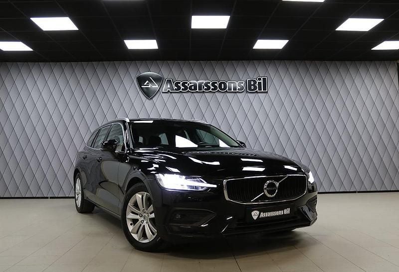 Svart Begagnad 2021 Volvo V60 Kombi | 249 900 kr (Bra pris) - Bild 1/4