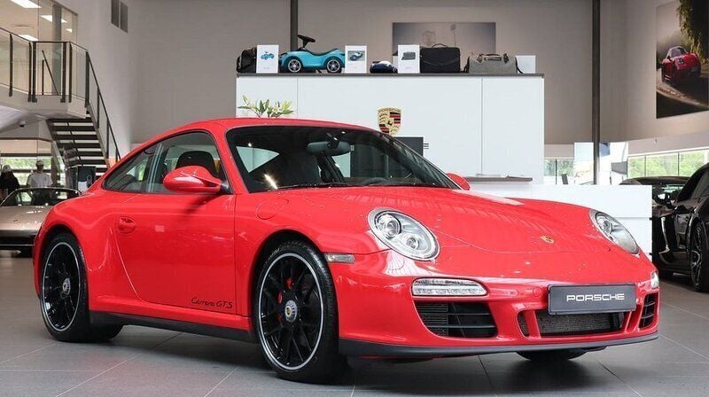 Röd Begagnad 2011 Porsche 911 Carrera GTS Sportkupé | 1 089 000 kr - Bild 1/4