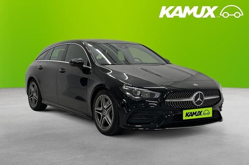 Svart Begagnad 2021 Mercedes CLA200 Shooting Brake AMG Kombi | 308 700 kr (Marknadspris) - Bild 1/3