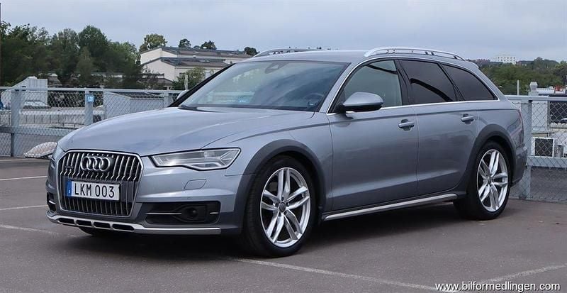 Grå samma som bilen Begagnad 2017 Audi A6 Allroad Kombi | 169 900 kr (Marknadspris) - Bild 1/4