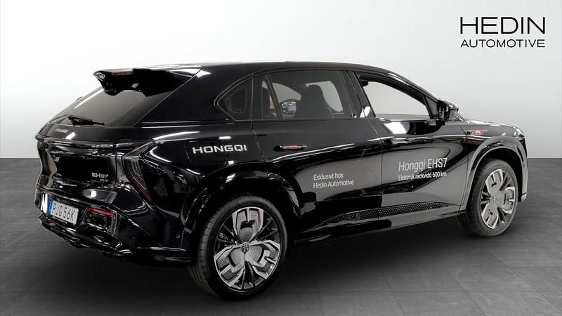 Begagnad Hongqi EHS7 252 kW (343 HK) 2024 Svart SUV