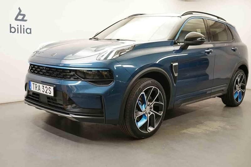 Blå Begagnad 2023 Lynk & Co 01 SUV | 304 900 kr - Bild 1/1