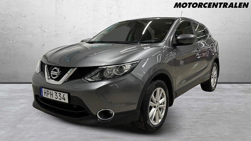 Grå Begagnad 2016 Nissan Qashqai SUV | 149 000 kr (Marknadspris) - Bild 1/3