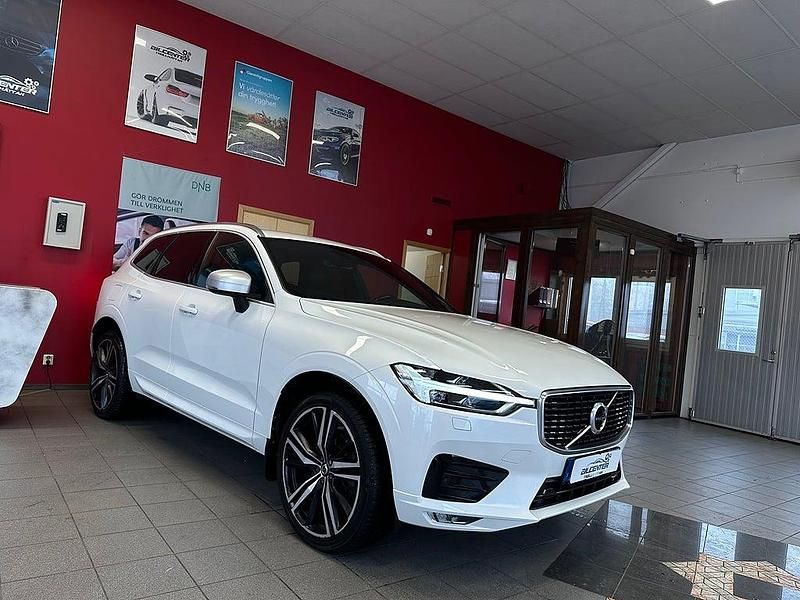 Begagnad Volvo XC60 R-Design 190 HK (139 kW) 2019 Vit SUV