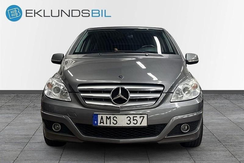 Begagnad Mercedes B170 116 HK (85 kW) 2009 Silver Minibuss