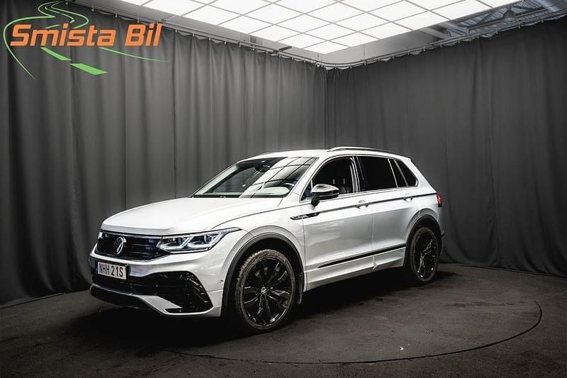 Begagnad VW Tiguan R-line 200 HK (147 kW) 2021 Silver SUV
