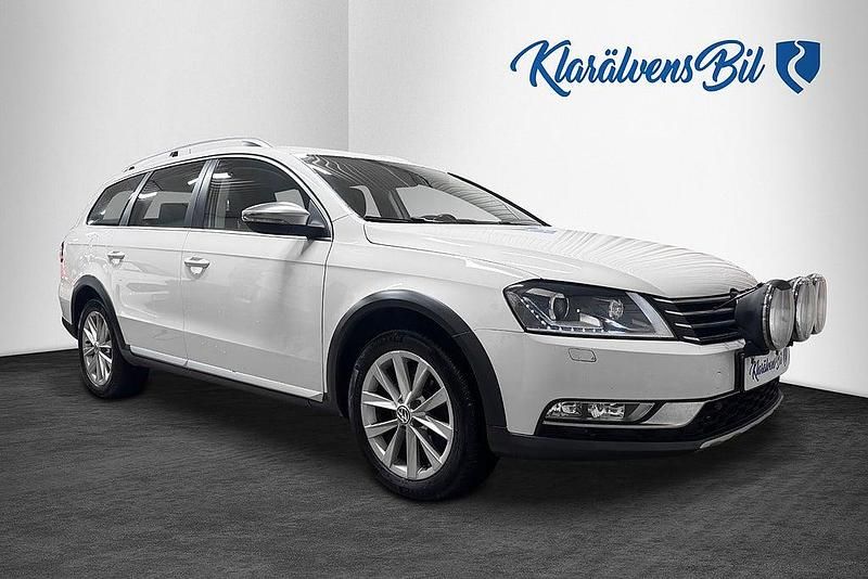 Begagnad VW Passat 170 HK (125 kW) 2012 Vit Kombi