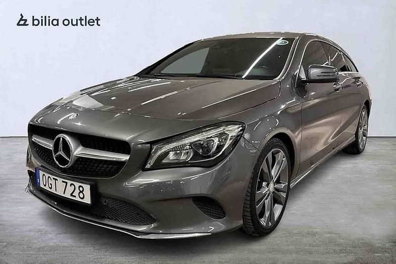 Grå Begagnad 2016 Mercedes CLA220 Shooting Brake Kombi | 204 900 kr (Marknadspris) - Bild 1/1