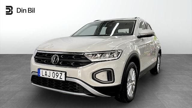 Grå (ascot grey) Begagnad 2022 VW T-Roc Life SUV | 244 500 kr (Bra pris) - Bild 1/4