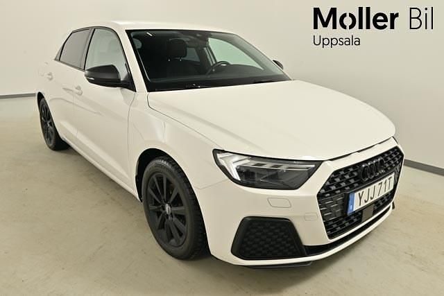 Vit Begagnad 2020 Audi A1 Sportback Proline Halvkombi | 189 900 kr (Marknadspris) - Bild 1/3