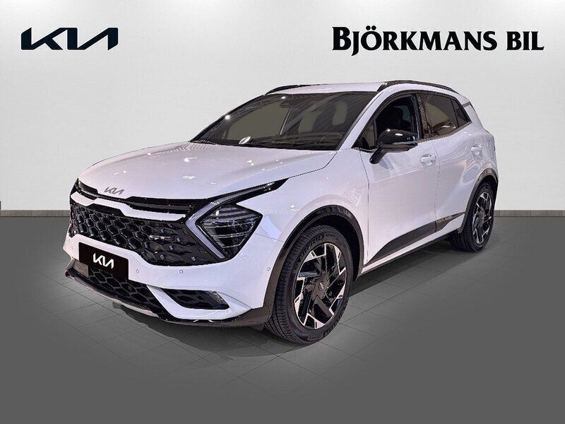 Vit (/wd/ casa white s) Ny 2025 Kia Sportage GT-Line SUV | 492 925 kr (Bra pris) - Bild 1/4