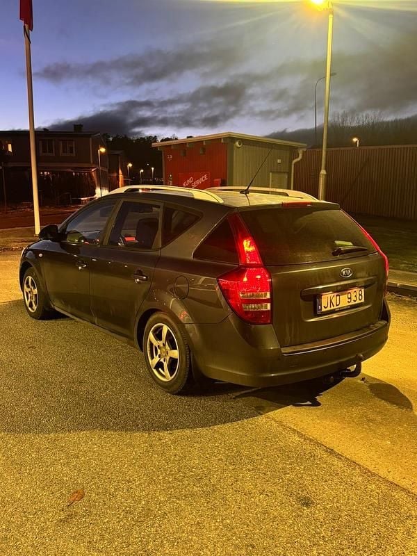 Begagnad 2008 Kia Ceed Sportswagon Kombi | 18 500 kr (Marknadspris) - Bild 1/4