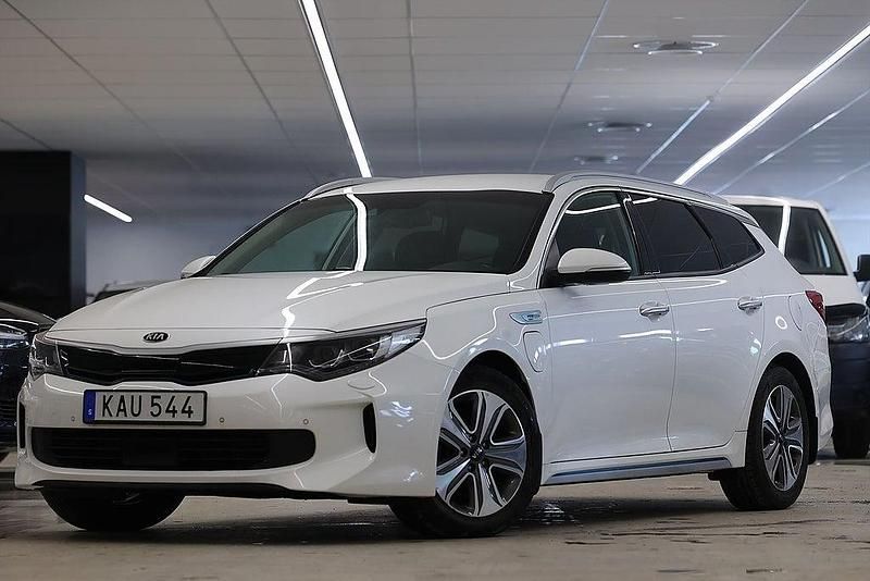 Begagnad Kia Optima Sport 156 HK (114 kW) 2017 Vit Kombi