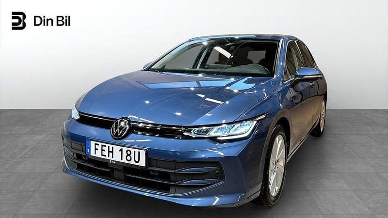 Begagnad VW Golf VIII Edition 150 HK (110 kW) 2025 Blå Kombi
