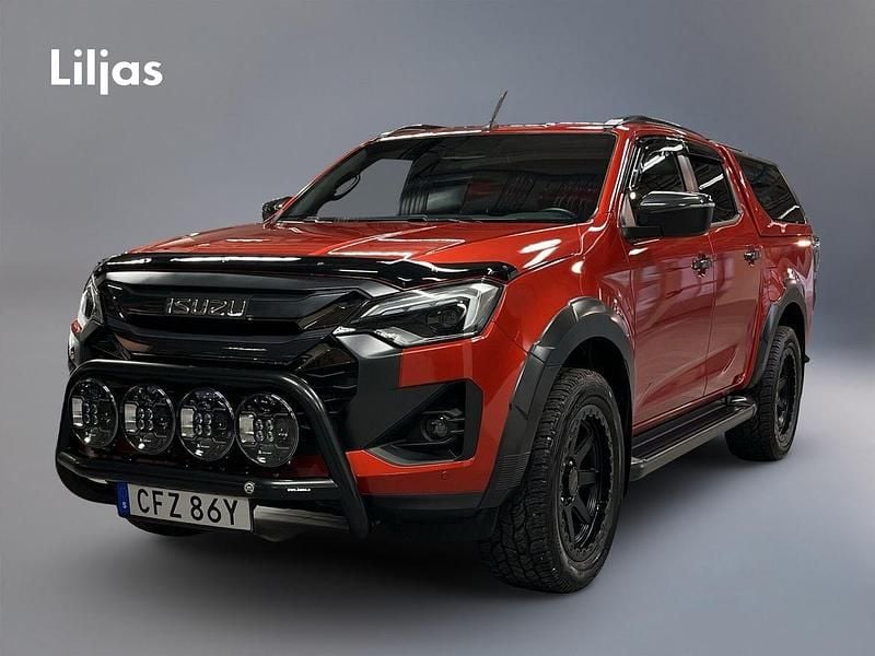 Orange Begagnad 2024 Isuzu D-Max Pickup | 674 900 kr (Bra pris) - Bild 1/4