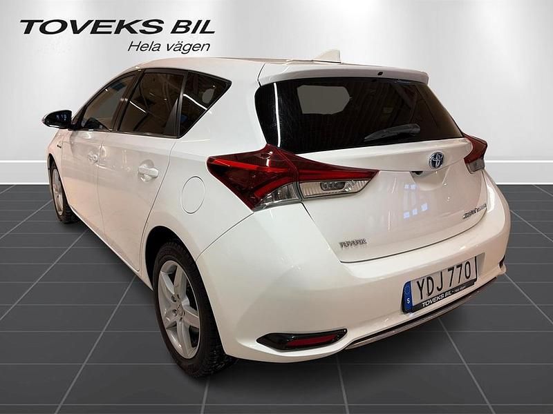 Begagnad Toyota Auris 2016 Vit