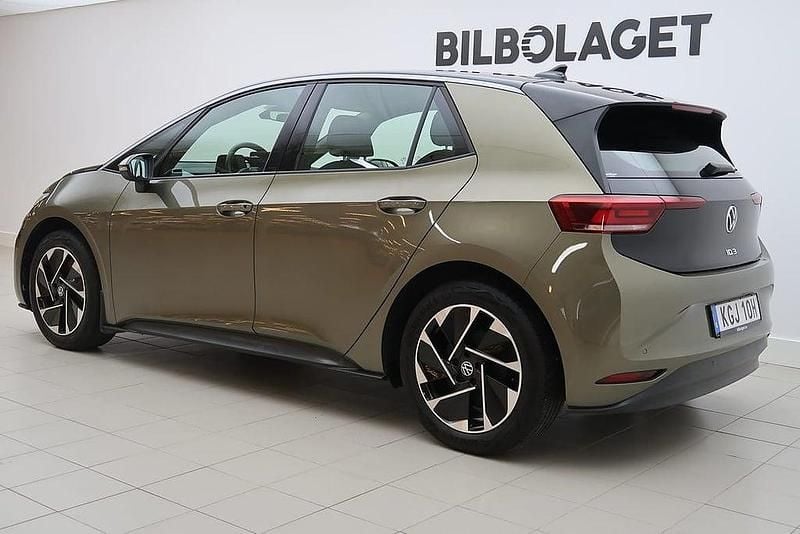 Begagnad VW ID.3 Pro Performance 152 kW (207 HK) 2023 Grön Halvkombi