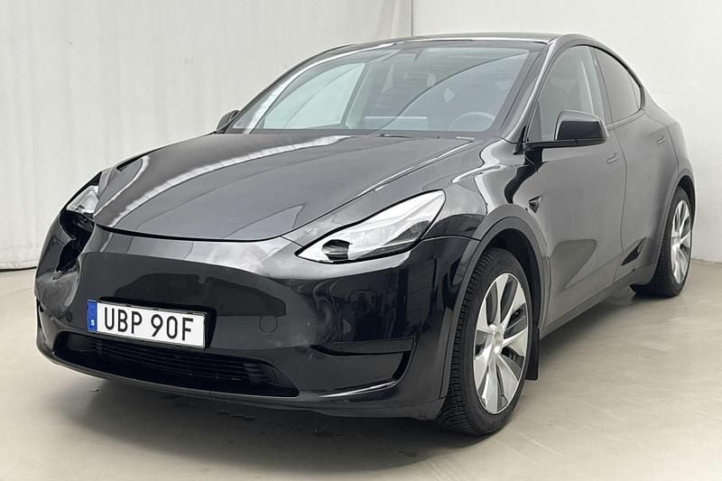Svart Begagnad 2023 Tesla Model Y SUV | 299 000 kr (Bra pris) - Bild 1/4