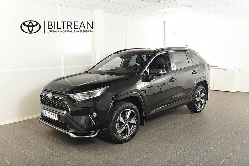 Svart Begagnad 2021 Toyota RAV4 Hybrid Edition SUV | 329 900 kr (Bra pris) - Bild 1/4