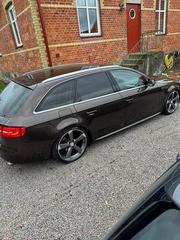 Begagnad 2013 Audi A4 Kombi | 87 500 kr (Marknadspris) - Bild 1/4