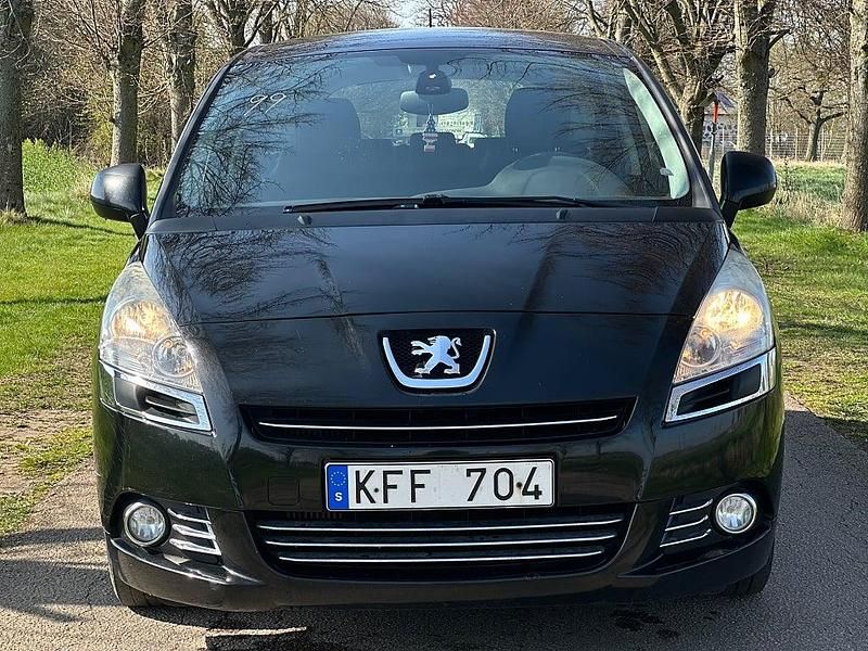 Begagnad Peugeot 5008 157 HK (115 kW) 2009 Svart Minibuss