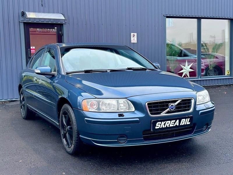 Begagnad Volvo S60 Standard 173 HK (127 kW) 2009 Blå Sedan