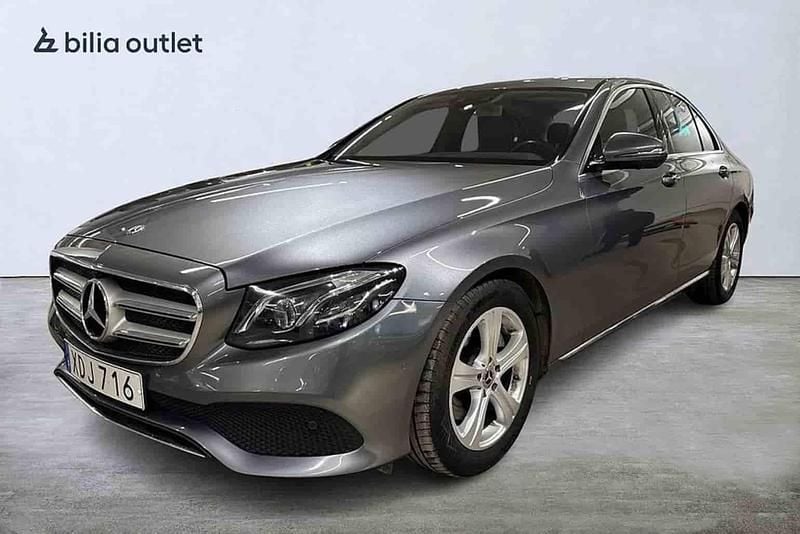 Begagnad Mercedes E220 2017 Grå Sedan