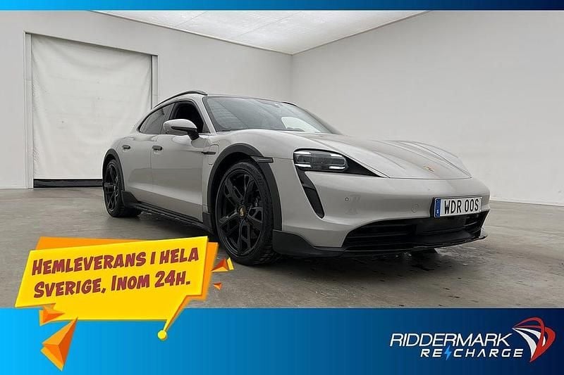 Ljusgrå Begagnad 2022 Porsche Taycan Cross Turismo Kombi | 764 900 kr (Bra pris) - Bild 1/3